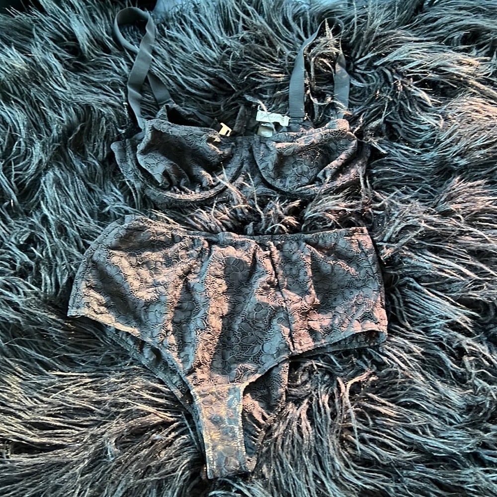 For Love & Lemons Skivvies Black Large Bra + Small High-Waisted Panty